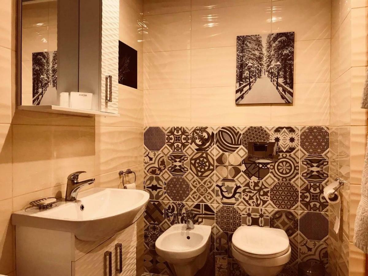 Ventspils Center Apartment Екстериор снимка